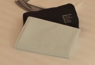 旅先や避難所でも菌におびえず眠れる、菌の増殖を抑える「西川のトラベルシーツ」