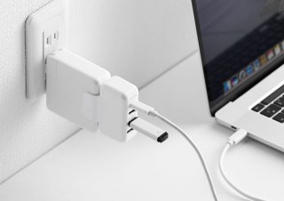 サンワサプライ、MacBook Pro純正アダプター専用のドッキングステーションを発売