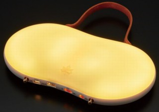 ロゴス、電気式カイロとライトの2WAYで使える「野電 あったかパッド（USB蓄電）」発売