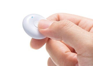 サンワサプライ、プレゼン資料を直感的に操作できるワンボタンリモコンを発売