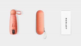 お洒落な同色ケースがついた、世界最短・最軽量「ハイブリッドコンパクト傘」登場