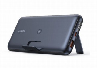 20000mAh大容量でワイヤレス対応、スタンドも付属する「AUKEY PB-WL03」新発売