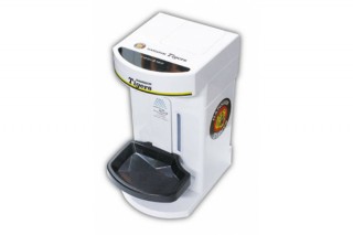 アイキューラボ、阪神タイガースとコラボした非接触式アルコール噴霧器を発売