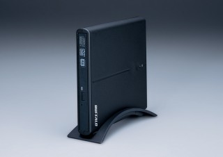 ラベル作成機能搭載、薄型・軽量USB2.0対応ポータブルDVDドライブ