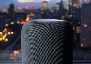 iPhone12発表会で“その他デバイス”も、小型HomePodや新ヘッドホン、無線充電器発表か