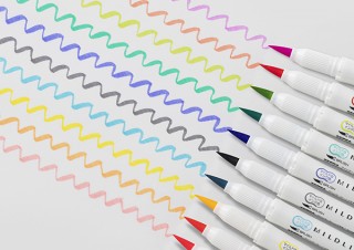 ゼブラ、2Wayで使えるカラフル筆ペン「マイルドライナーブラッシュ」に新色10色を追加
