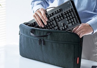 サンワサプライ、フルキーボードを持ち運びできる収納ケースを発売