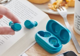 エレコム、4色バリエーションの完全ワイヤレスイヤホン「LBT-TWS10シリーズ」を発売