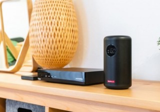 Anker、スマートプロジェクター「Nebula」でテレビ視聴が可能になったと発表