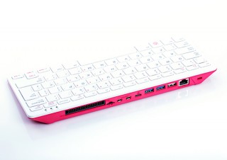 ラズパイを組み込んだキーボード型のパソコン「Raspberry Pi 400」発売決定