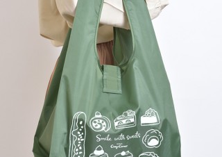 銀座コージーコーナー、ケーキ箱が入るスイーツ柄オリジナルエコバッグを発売