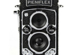 ケンコー・トキナー、二眼レフの形をしたトイデジタルカメラ「PIENIFLEX」を発売