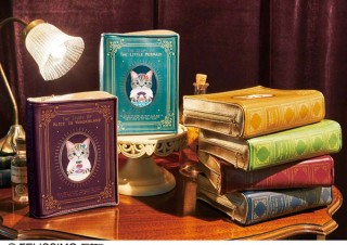 フェリシモ猫部™より、「アンティークな洋書風ポーチ」新登場