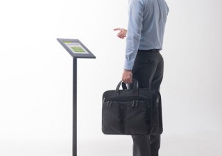 サンワサプライ、iPad用のセキュリティボックス付きスタンドを発売