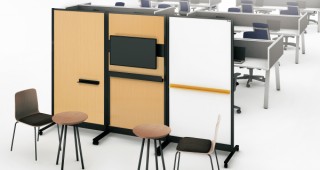 プラス、ディスプレイを取り付け可能な自律型パーティションを発売
