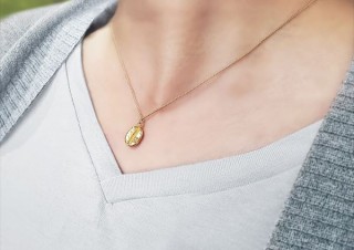 ヴィレヴァン、コーヒー豆の形をそのまま再現したネックレスを発売