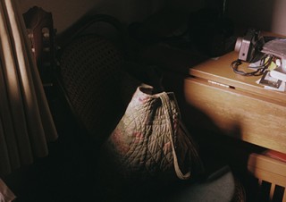 本人による手焼きプリントで約20点の作品が紹介される木村和平氏の写真展「あたらしい窓」