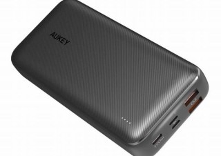 AUKEY、Lightning入力端子搭載の大容量20000mAhモバイルバッテリー発売