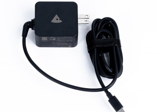 マウスコンピューター、USB PD対応のノートPC用充電器「E065-1C200325FU」を単品販売