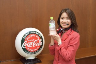 北海道コカ・コーラボトリング、冬休み特別企画の「オンライン工場見学」を実施