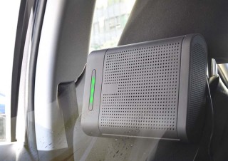 サンコー、ヘッドレストに取り付けられる空気清浄機「クリーンエアチェンジャー」を発売