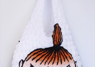 ヴィレヴァン、物を入れるとかわいいデザインが見える大人おしゃれなムーミン柄エコバッグを販売開始