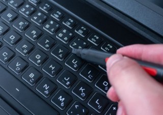 上海問屋、キーボードやモニターを手早く掃除できる「4in1ゲーミングクリーナー」発売