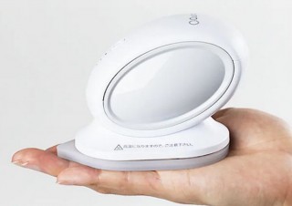 カタツムリ形で持ち運びできる充電式コードレスアイロン「ポケツムリ」発売