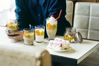 ヴィレヴァン、昭和レトロなグラスシリーズ復刻版からヒョウとトラの「ズーメイト柄」を発売