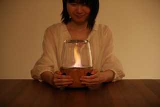 トヨトミ、国産の山桜の原木を使用したランタンRe:fulを発売