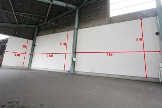 100平方メートル近くの巨大な壁面を自由に彩る「北九州ウォールアートコンテスト」