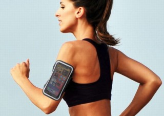オウルテック、ランニング時にスマホを収納できる「アームバンド型ポーチ」など発売