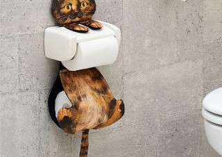 フェリシモ、ぶらさがりながらじっと見つめる猫がかわいいペーパーストッカーを発売