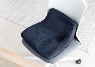 サンワサプライ、腰の疲れを低減する高反発クッションを発売
