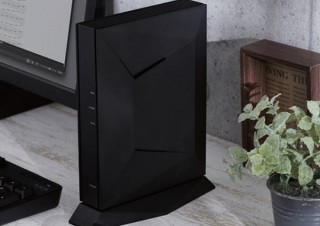 エレコム、同時接続してもWeb会議やオンライン学習を自動優先できる「無線LANルーター」発売