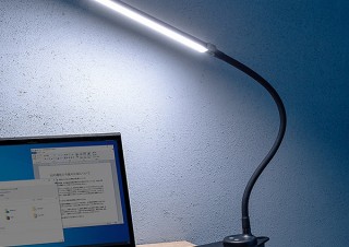 サンワサプライ、3段階調色に対応したフレキシブルアームLEDライトを発売