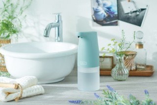 ラドンナ、手をかざすだけで泡が出てくるハンドソープディスペンサーを発売