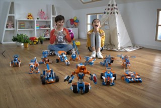 日本ポステック、12種類のロボットを作ってプログラミングを学べるブロックトイを発売