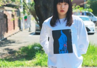 漫画家・つげ義春の原画をポップアート化したTシャツと缶バッジが発売