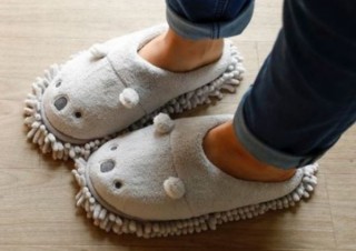 かわいい動物顔のスリッパが床掃除や吸水をしてくれる「アニマルスリッパ」、ヴィレヴァンから