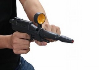 水鉄砲にもガンダムのライフルやマガジンチェンジなどの個性を、ヴィレヴァンから発売