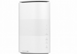 au、家のコンセントに繋ぐだけで5GとWi-Fi6の高速通信をひける「ホームルーター」発売