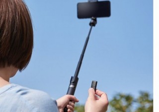 エレコム、ビデオ通話やお出かけなどに使える「Bluetoothリモコン付き三脚&自撮り棒」発売