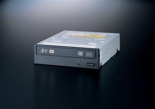 最大20倍速の書込みを実現した内蔵型DVDスーパーマルチドライブ