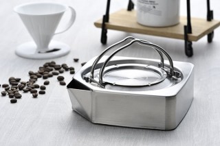山谷産業、薄いフォルムがスタイリッシュなTSBBQスクエアケトルを発売