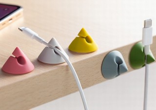 サンワサプライ、好きな所にケーブルを固定するためのカラフル可愛いホルダー発売