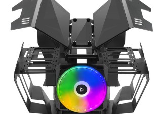 アユート、翼のように左右のパネルが開閉するオープンフレームのPCケースを発売