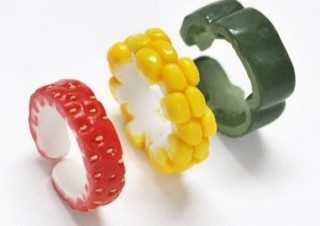 野菜・フルーツをリアルに再現した指輪「ベジーリング」がヴィレヴァンで再販