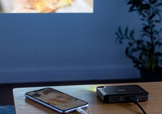 サンワサプライ、スマホやパソコンの画面を手軽に映せるモバイルプロジェクター「PRJ-9」を発売