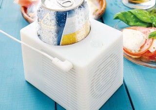 ヴィレヴァン、缶やペットボトルを冷たい状態でキープできる「USB給電式保冷機」を発売